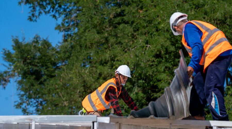 Roof maintenance in Idalou, TX